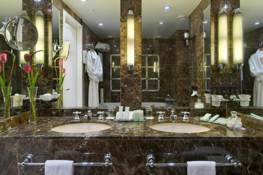 Warwick Brussels - Grand Place