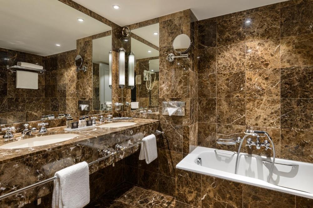 Warwick Brussels - Grand Place