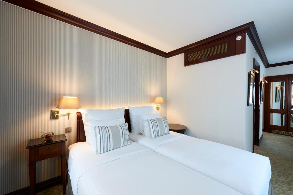 Warwick Brussels - Grand Place